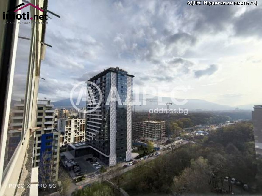 slider image