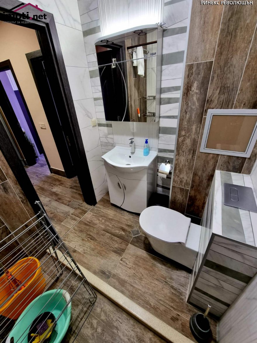 slider image