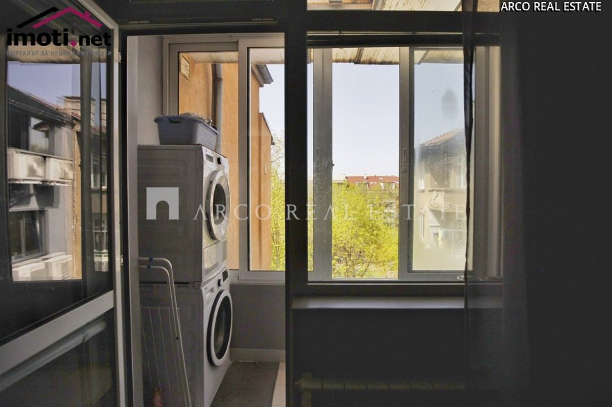 slider image
