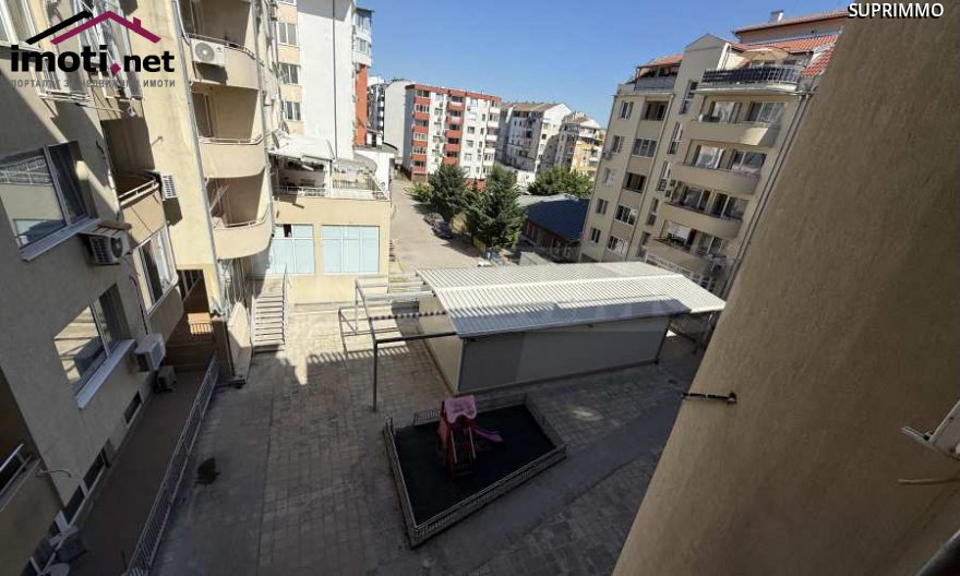 slider image