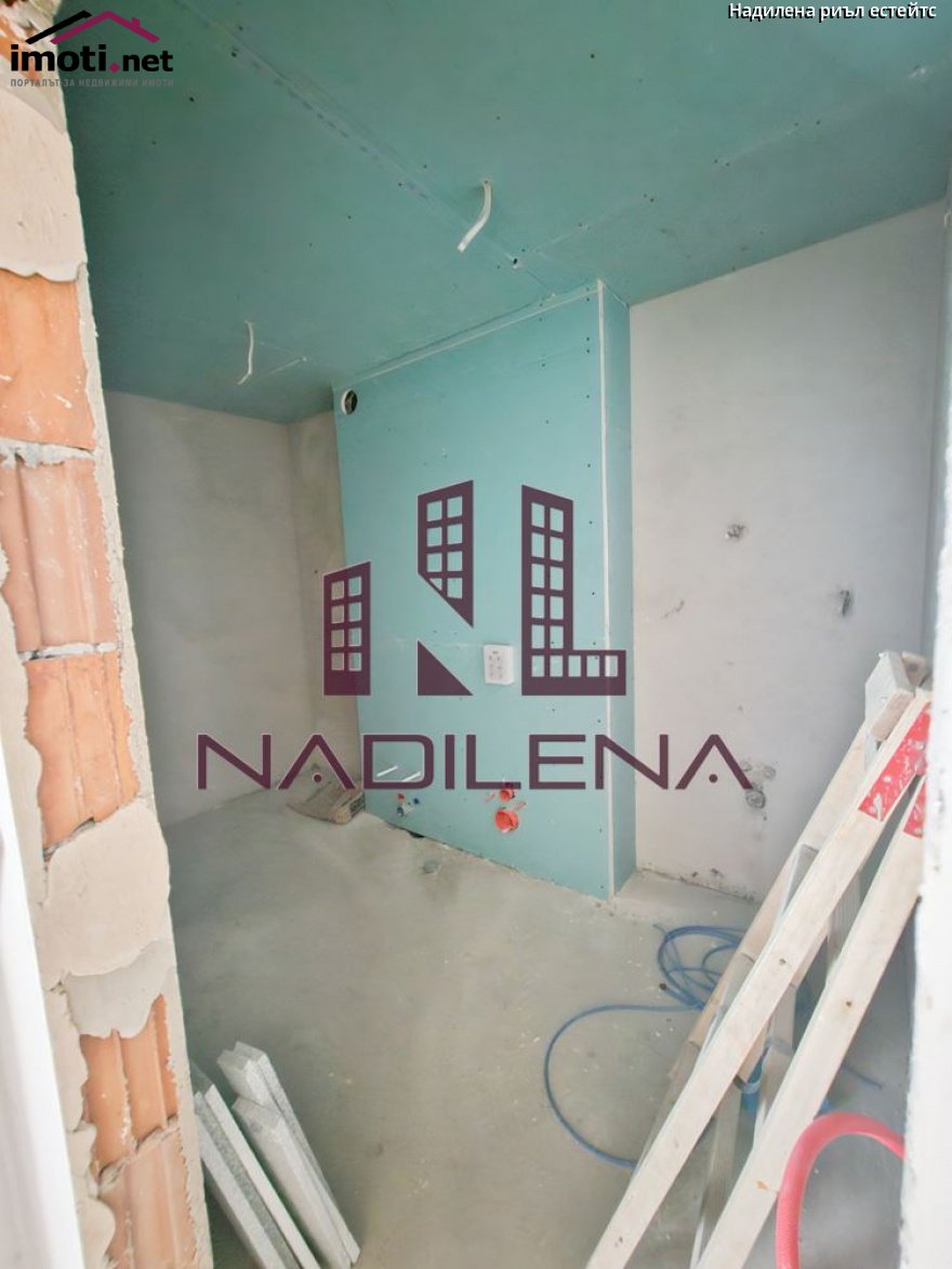 slider image