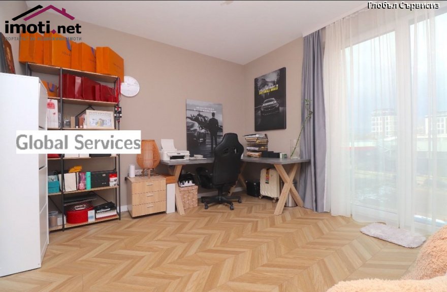 slider image