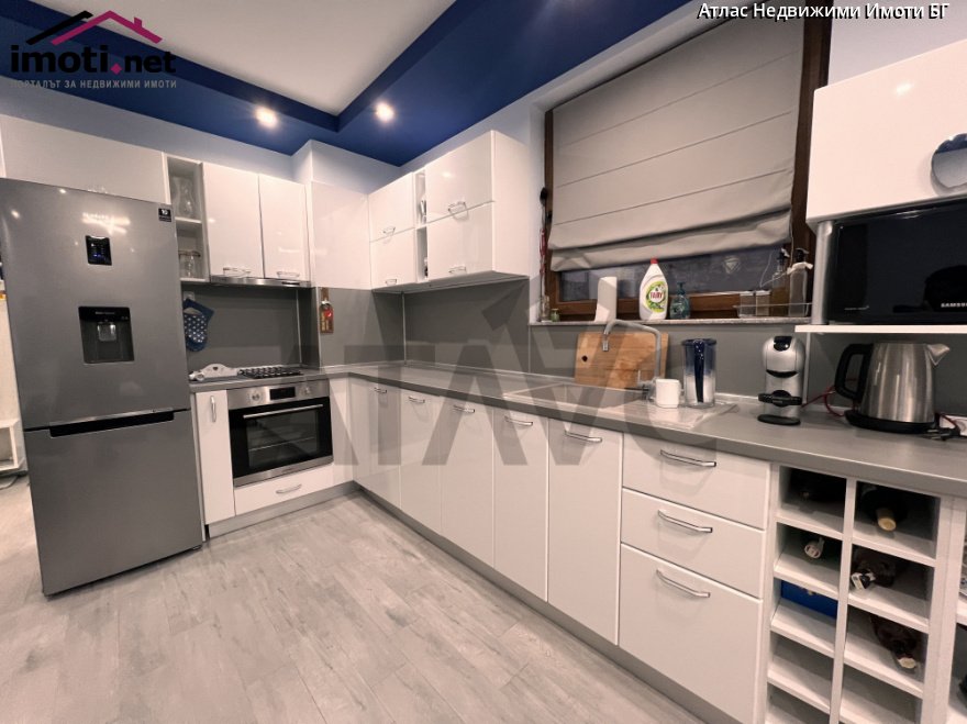 slider image