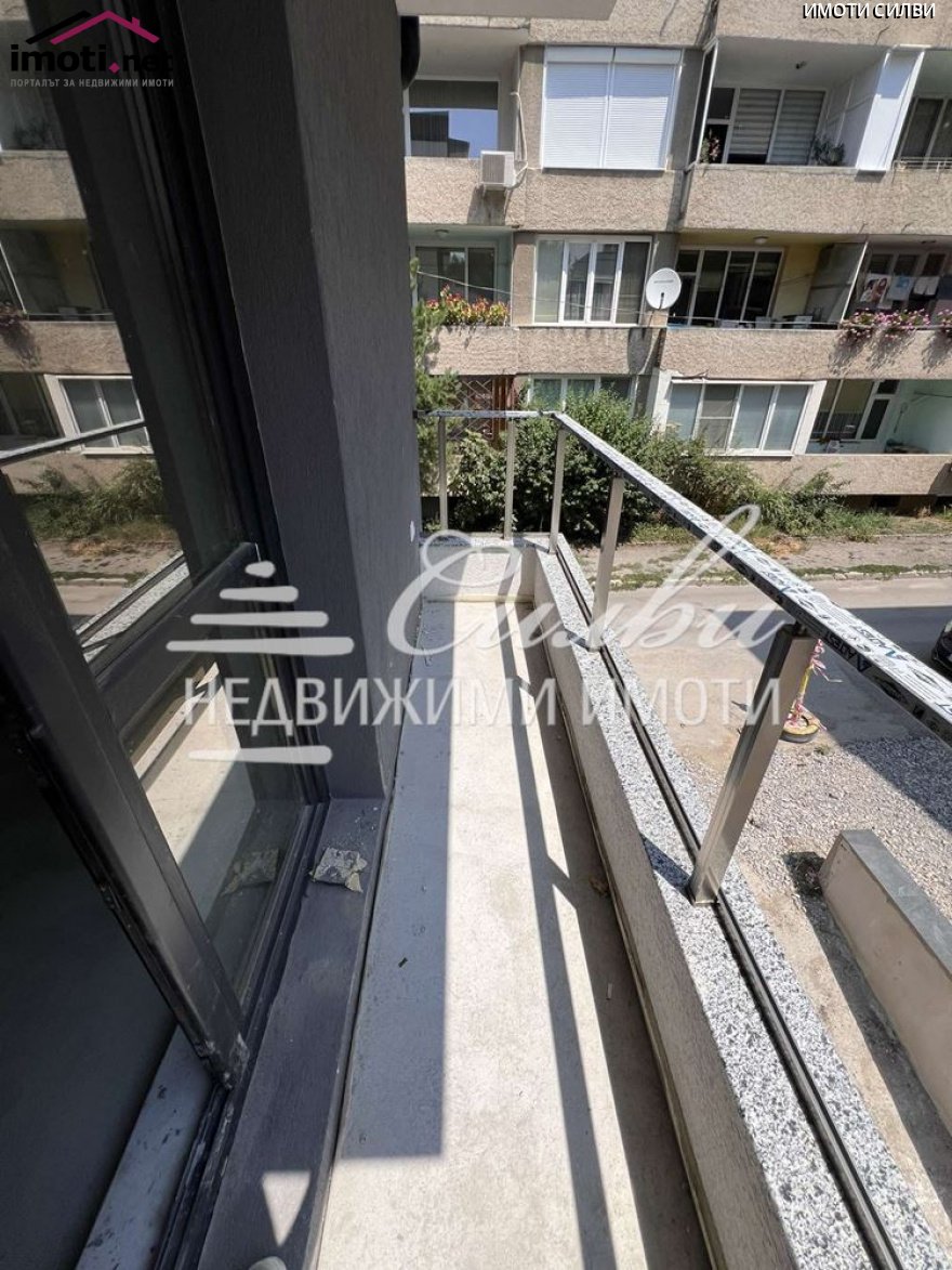 slider image