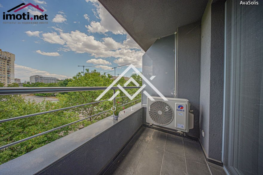 slider image