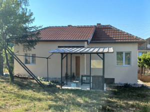 ПРЕКРАСНА РЕНОВИРАНА КЪЩА В С. ШИШКОВЦИ