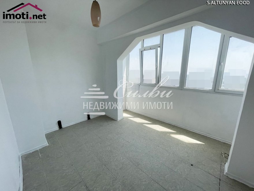 slider image