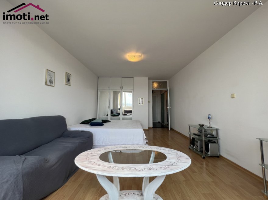 slider image