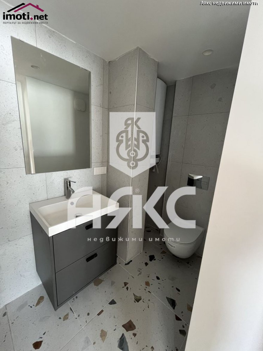 slider image