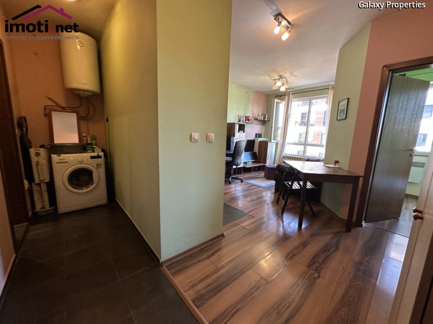 slider image