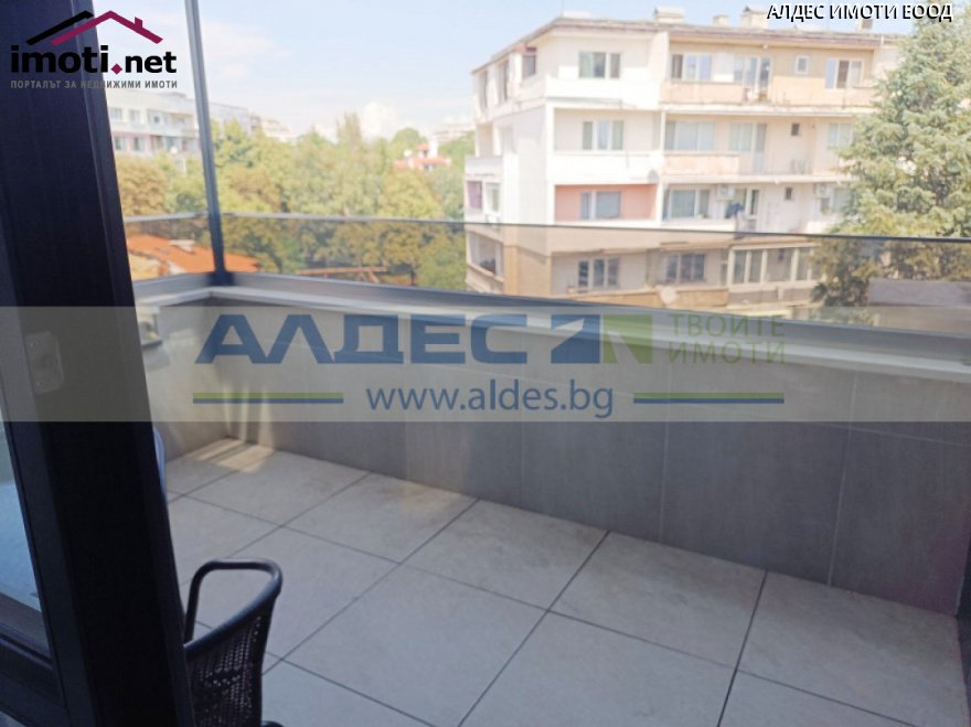 slider image