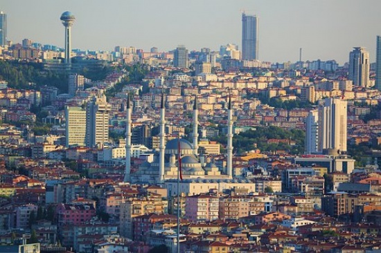 Жилищният сектор в Турция усеща последиците от валутната криза